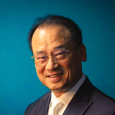 Chiropractor Escondido CA Hoon Lim